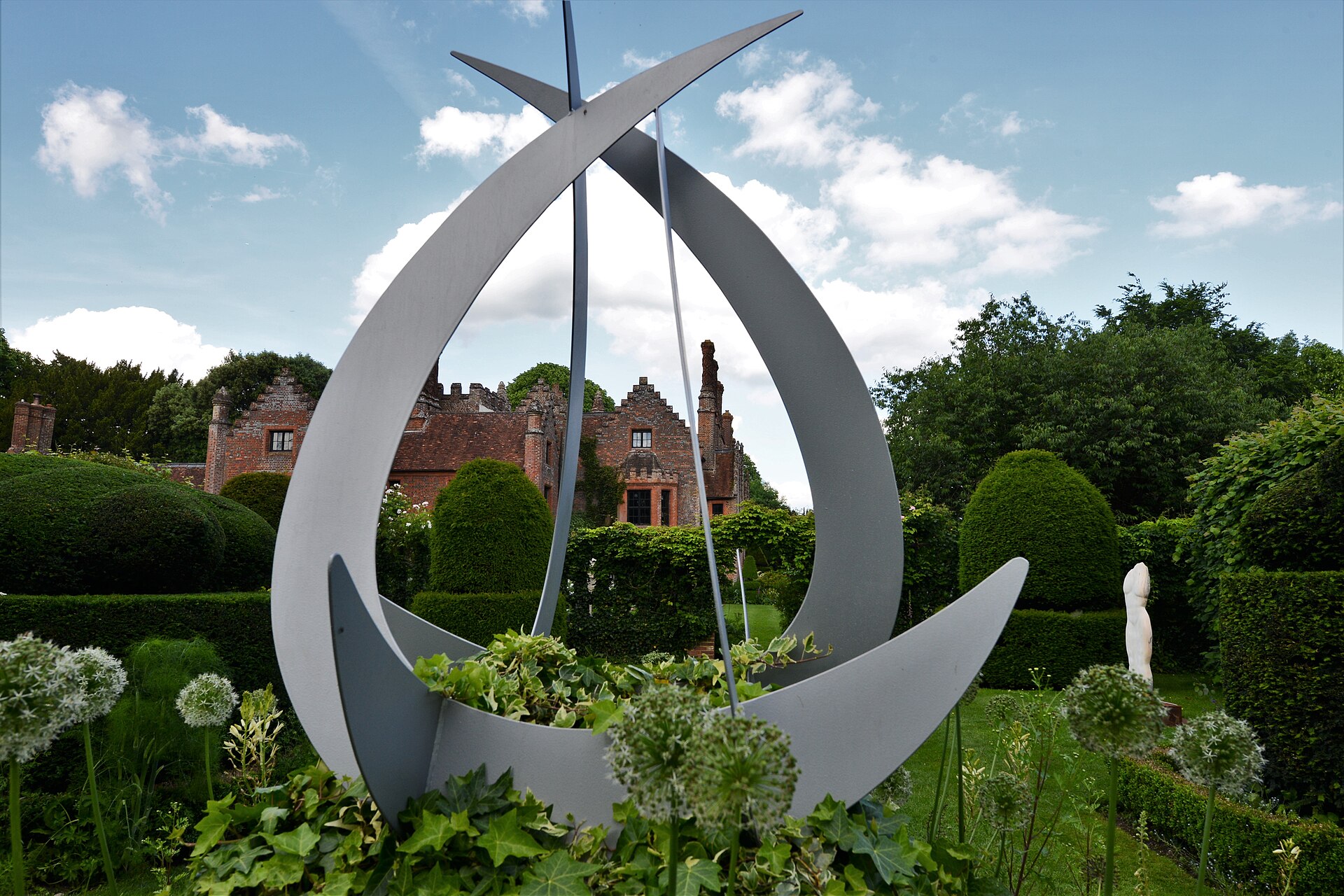 The Belvedere Manor Grounds